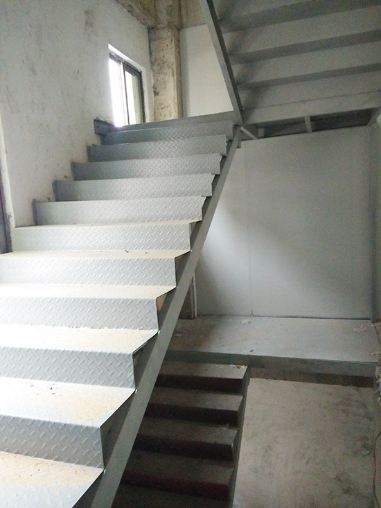 东莞铁艺楼梯护手生产